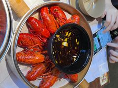 -巴厘龙虾·榜首油焖大虾(音乐学院·沿江酒馆店)