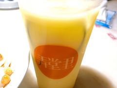 椰奶凤梨汁-弄堂里(西溪龙湖天街店)