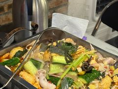 -后街佬·炭火鲜鱼杂(南城店)