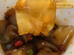 -诚铭记·虾仁汤包·成都小吃(融创店)