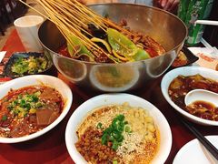 成都冷锅串串香-付小姐在成都(中山公园店)