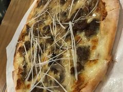 莱芙缇牛肉披萨-LYFATTI 莱芙缇(赣水路店)