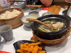 -馋三尺蟹粉小笼(人民广场店)