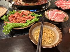 -渝井巷重庆老火锅(沈阳吉祥店)