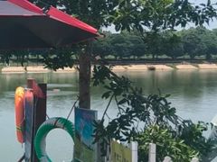 -梁子湖东篱老屋生态庄园