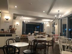 -Cafe de Paris(林荫路店)