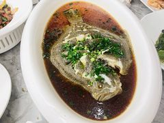 -新丁香海鲜酒店(银海商贸城店)