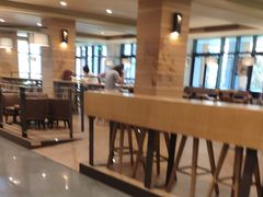 大堂-星巴克(上海交通大学店)