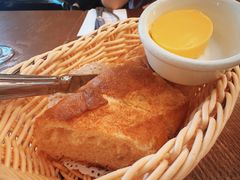 餐前面包-Entrecôte 法国牛扒馆(保利·时光里店)