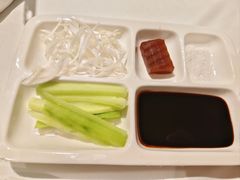 -贝勒爷·酥不腻烤鸭