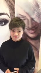 -天秤座发型社