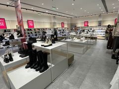 -hotwind热风(中贸广场店)