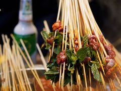 -拈签一笑黄牛肉辣卤串串