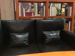 -西西弗书店&矢量咖啡(壹方购物中心店)