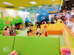 -莫莉幻想儿童乐园(北京丰台永旺店)