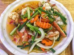 -J Daeng Seafood