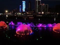 -东港音乐喷泉广场
