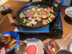 -包整·丝娃娃(一览甲秀楼风景店)