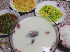 -爱贝尔高端月嫂(母婴护理)