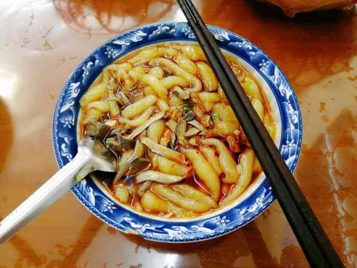 二女凉粉-"店员很热情 也很有趣凉粉滑溜溜的 辣椒."-大众点评移动版