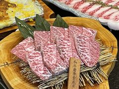 -臻牛烤肉