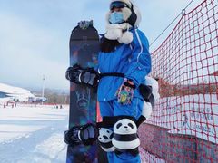 -亚布力新体委滑雪场