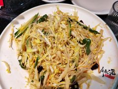 -老渔翁炖鱼坊(黄海西路东山店)