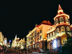 -四川省成都市彭州市白鹿镇