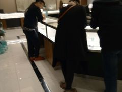 -Tiffany & Co.蒂芙尼
(杭州大厦店)