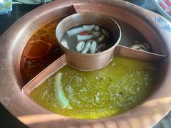 -滇釜火锅·能喝汤的火锅(车公庄店)