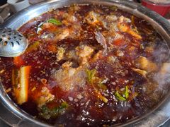 -肖肖酸萝卜鱼火锅(总店)
