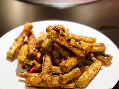 -梧桐树下(云锦世家店)