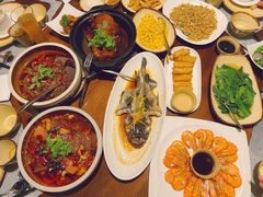-石梅湾威斯汀度假酒店-品味餐厅·川湘菜·海鲜风味火锅·手工面食·万州烤鱼·口味牛蛙·小龙虾