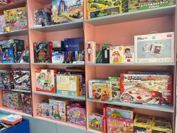 -萌卡Kids共享玩具(方糖店)