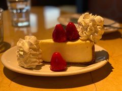 鲜草莓芝士蛋糕-The Cheesecake Factory 芝乐坊餐厅(王府中環店)