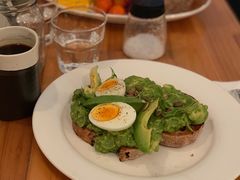 牛油果吐司-Egg•Allday Brunch(襄阳北路店)