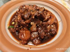 -侬佳蒸菜馆(听潮店)