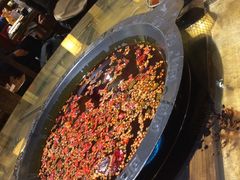 -老房老舍重庆火锅(假日城市店)