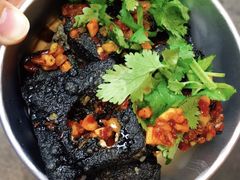 -黑色经典臭豆腐·湖南特产(坡子街店)