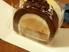 -花花卷卷·鲜食蛋糕(静安久光百货店)