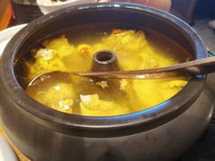 云南经典汽锅鸡-云海肴·汽锅鸡·云南菜(苏州中心店)