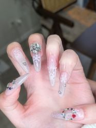 -槿里日式美甲工作室