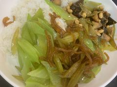 一荤一素套餐-聚德华天护国寺小吃(甜水园店)