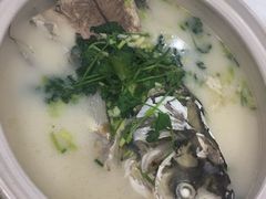 -天乐农家鱼头王(天目湖店)