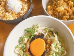 -SHAN山(前滩太古里店)