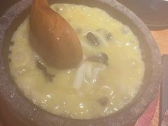 石锅小煮鲜杂菌-敏珠拉姆藏餐·南京厨房(富春江东街店)