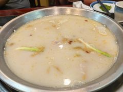 -老来福·非遗酸汤兔(凯旋路店)