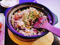 大圈仔腊味煲仔饭-大圈仔滋味研究所(龙湖·佰乐街店)