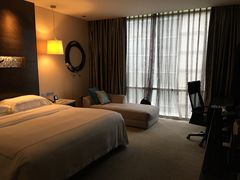 -青岛海尔洲际酒店