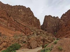 -天山神秘大峡谷